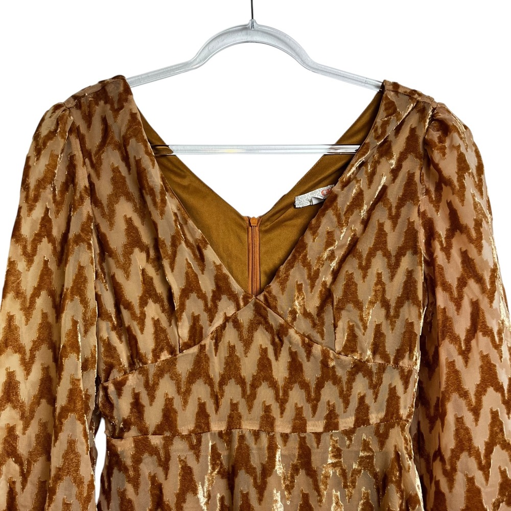 GB Gold Velvet Burnout Chevron V-Neck Long Sleeve Mini Dress Size M - Picture 5 of 13
